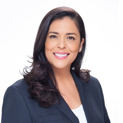 Portrait of Julie Chasen